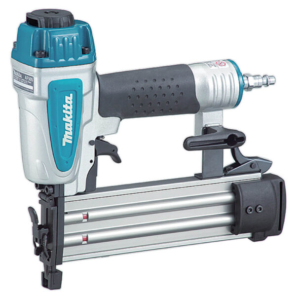 Clavadora Makita Neumática 15 - 50 / 18 Ga